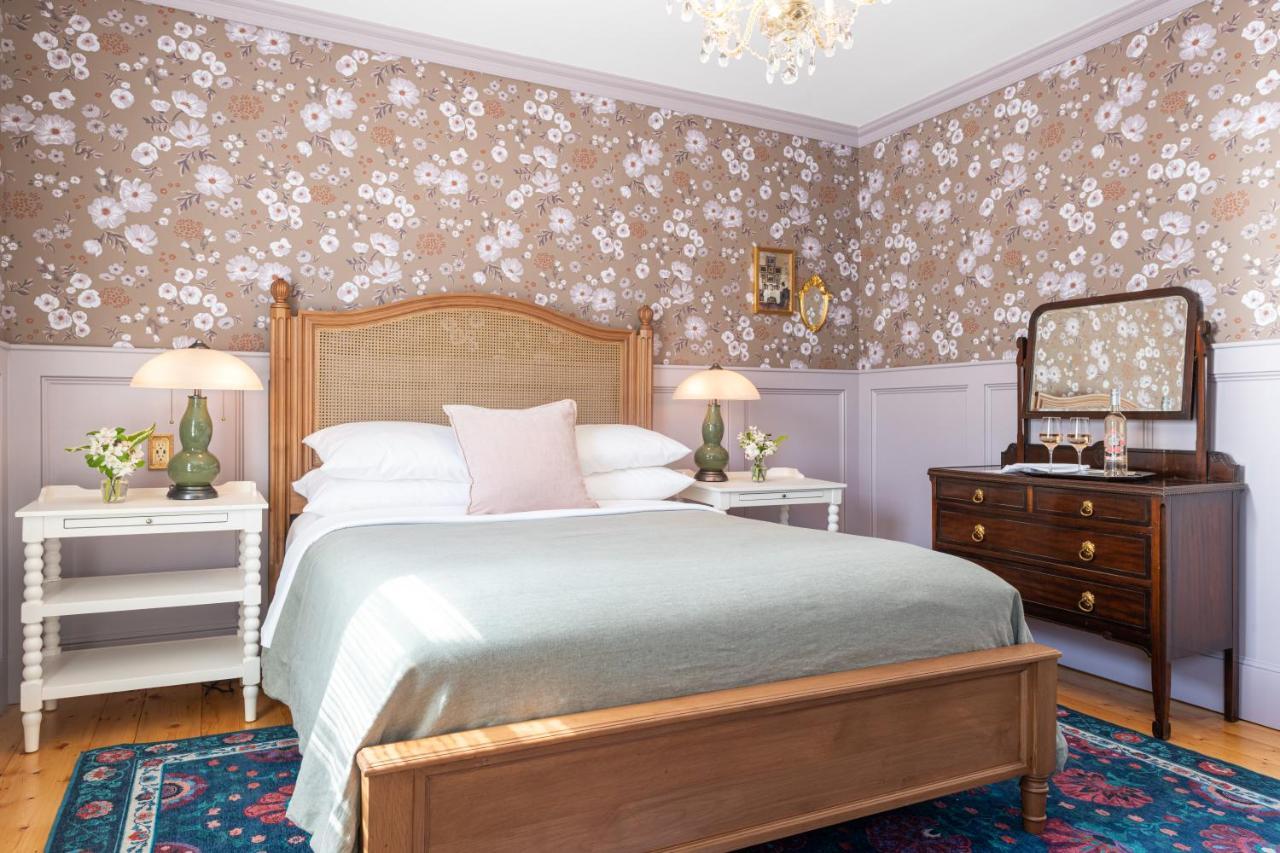 Captain Nickels Inn Searsport ภายนอก รูปภาพ